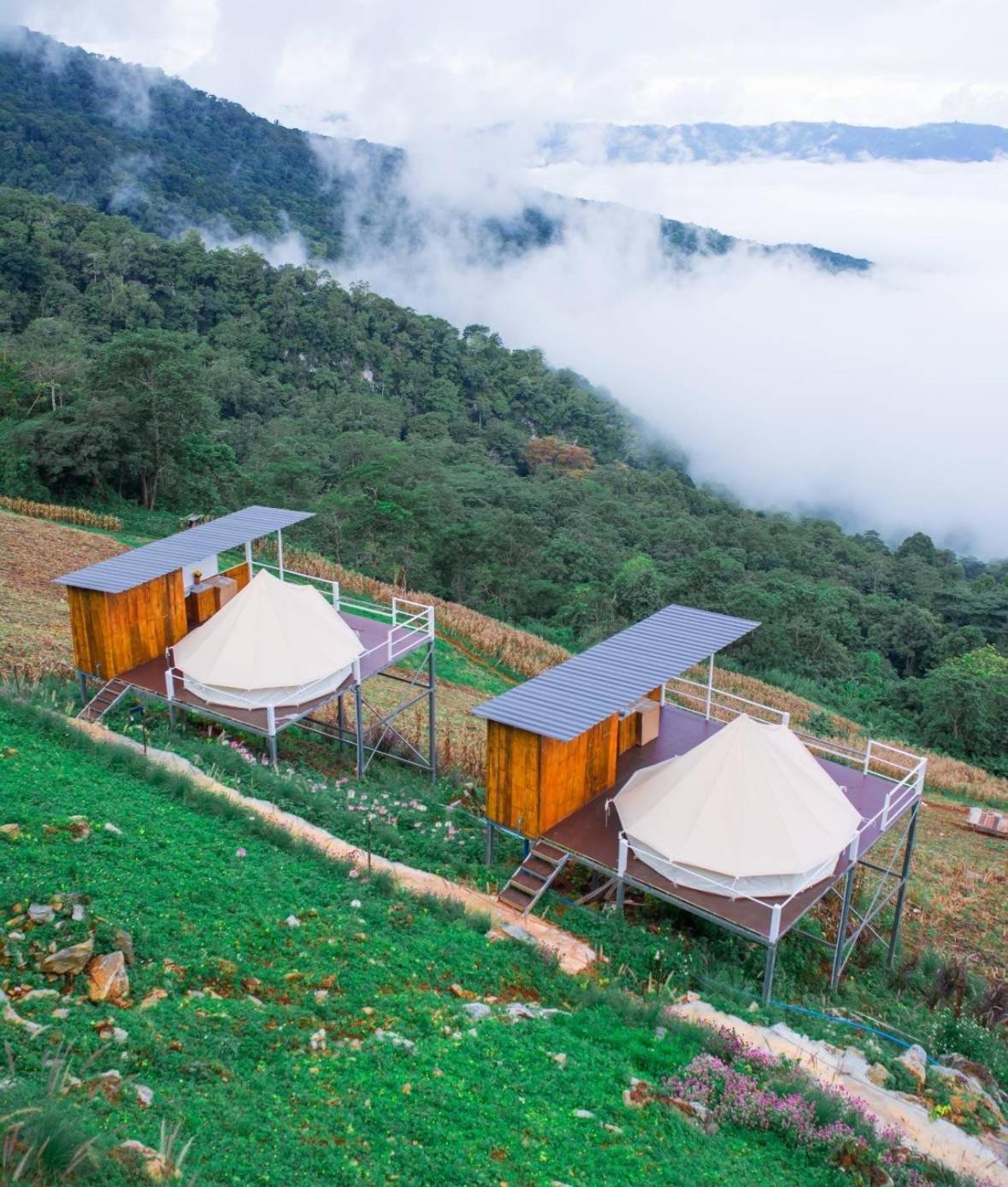 Hotel ชิวชิวแคมป์ ภูชี้ฟ้า Ban Huai Han Exterior foto